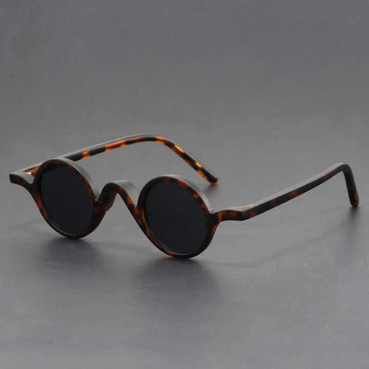 Artera Shades