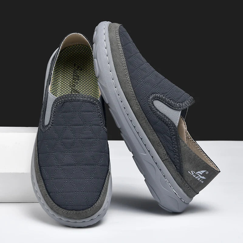 Quiltro Slip-On Shoe