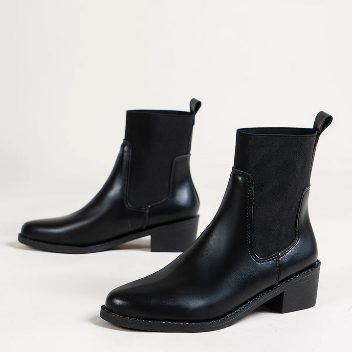 Aurora Glen Chelsea Boot